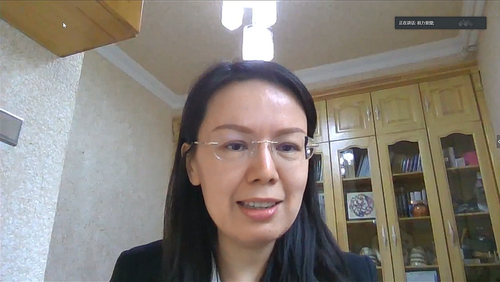 (威斯尼斯人马克思主义学院院长 祖力亚提·司马义总结发言) (威斯尼斯人马克思主义学院院长 祖力亚提·司马义总结发言)